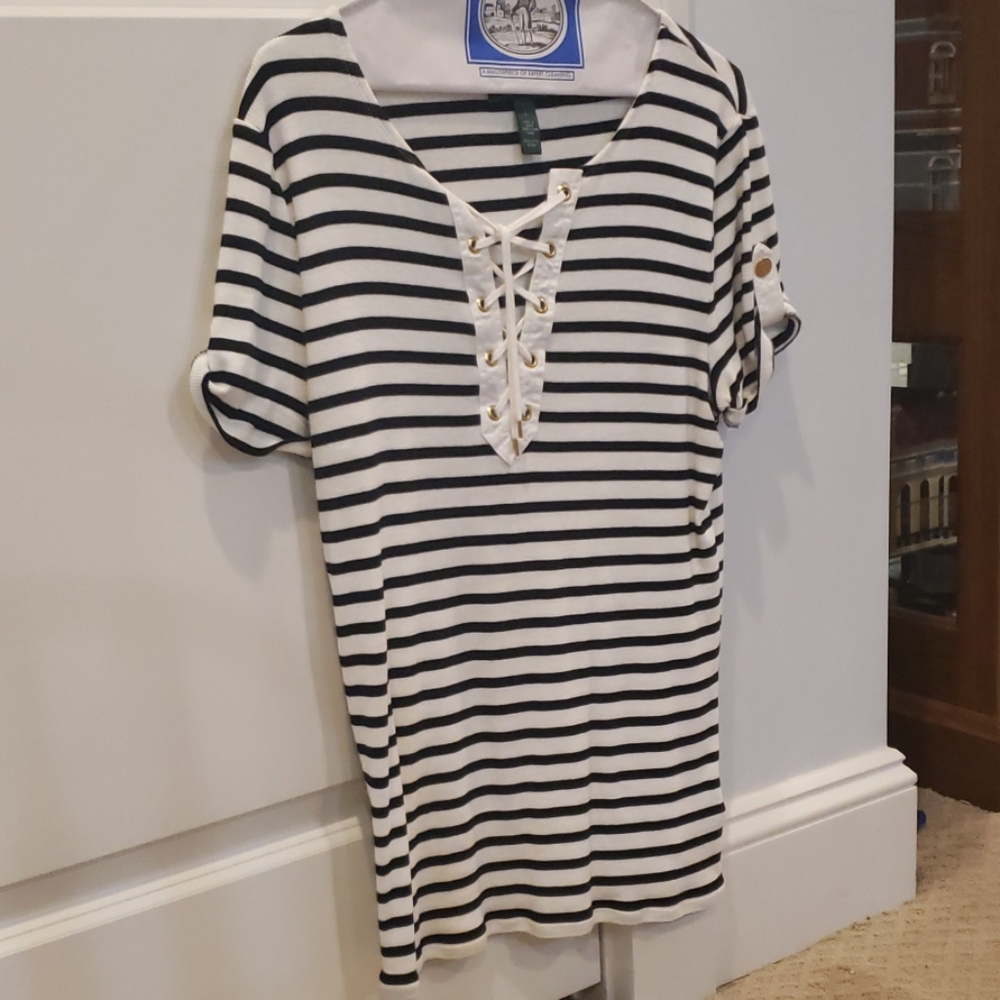 V neck corest shirt